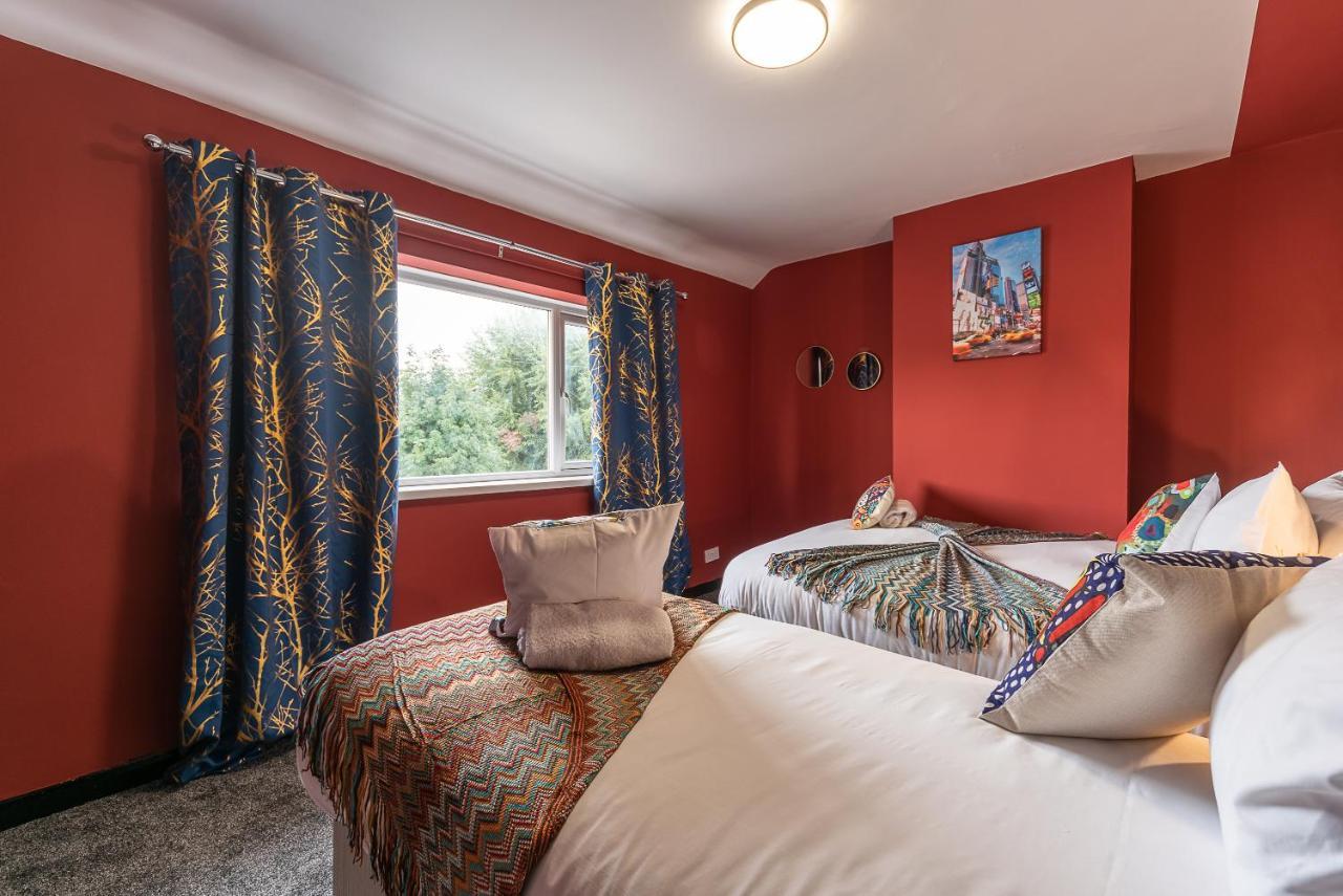 J's FrEsH Newly RefurB 2 Bedroom Garden Parking Kingston upon Hull Buitenkant foto