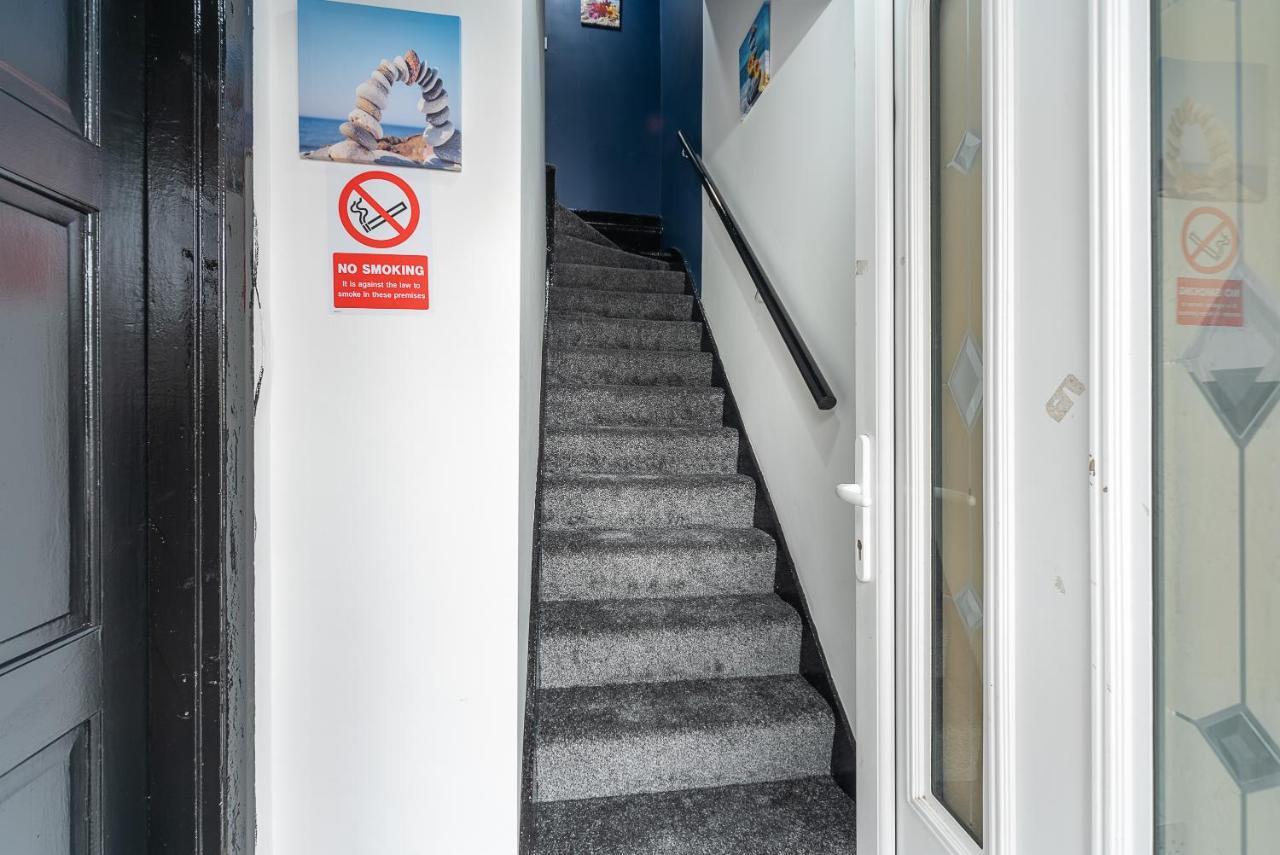 J's FrEsH Newly RefurB 2 Bedroom Garden Parking Kingston upon Hull Buitenkant foto